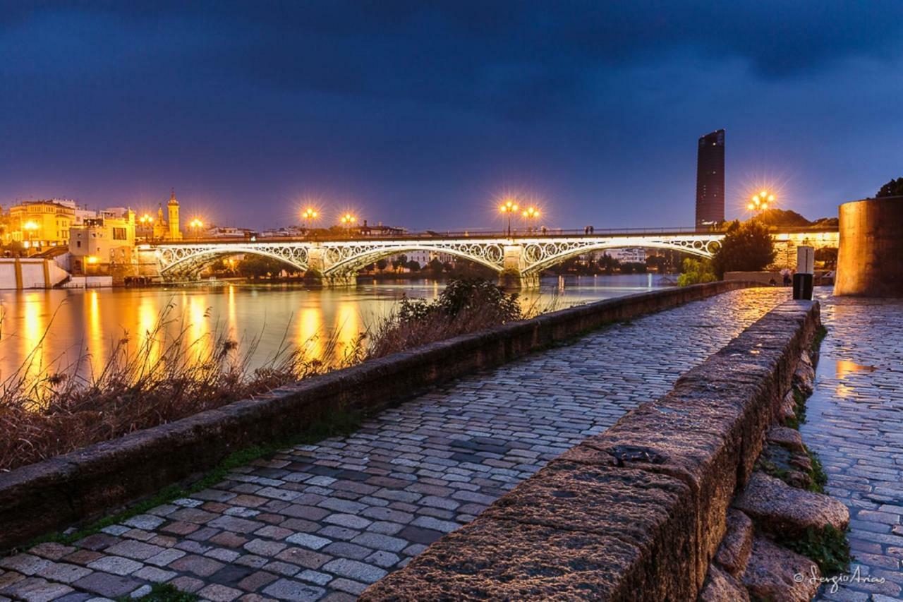 Sevilla Plaza Del Altozano Kültér fotó